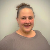 Headshot of Joslyn Groves